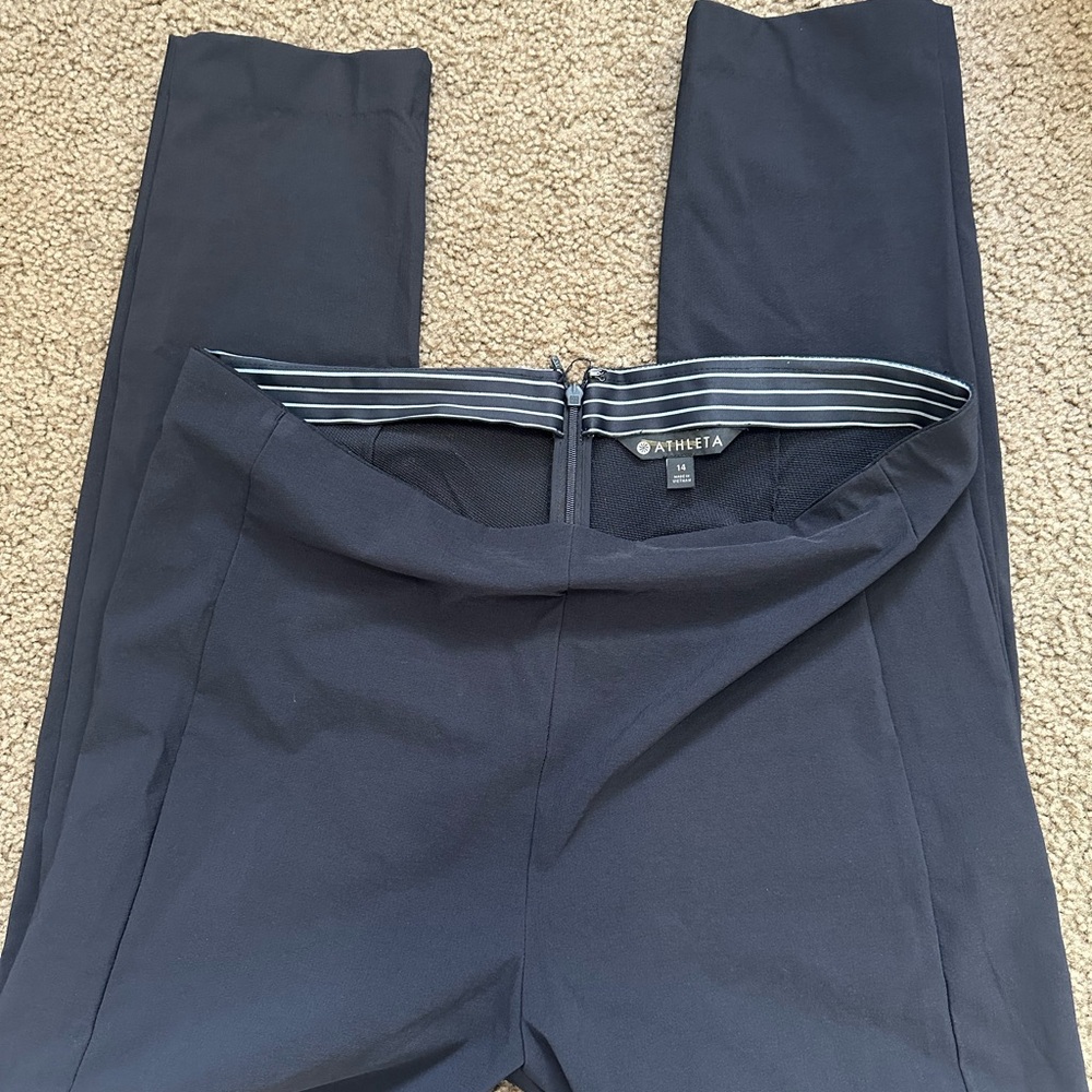 Athleta strait leg high waisted Navy leggings